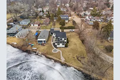 297 E Lakeview Avenue, Round Lake Beach, IL 60073 - Photo 61