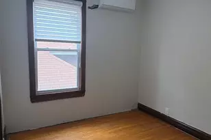 4418 W Deming Pl, Chicago, IL 60639 - Photo 9