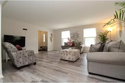 5844 Rainsford Way, Rockford, IL 61107 - Photo 7