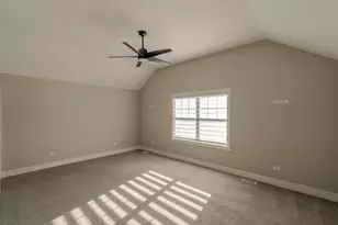 411 W Pierce Rd, Itasca, IL 60143 - Photo 13