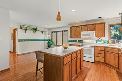 1029 16th Street Court, Silvis, IL 61282 - Photo 11