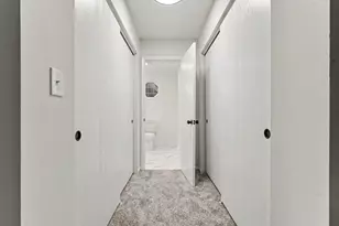 158 N Prairie Ave, Mundelein, IL 60060 - Photo 21