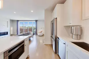5553 N Clark St, Chicago, IL 60640 - Photo 9