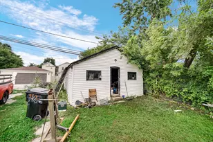 9952 S Vincennes Ave, Chicago, IL 60643 - Photo 17