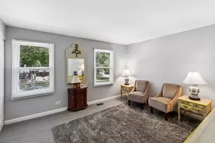 601 W Kingsley Dr, Arlington Heights, IL 60004 - Photo 19