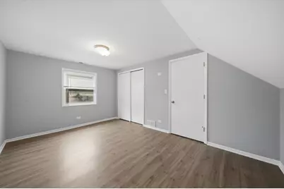 2050 N Kenneth Avenue, Chicago, IL 60639 - Photo 25