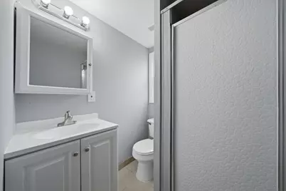 2050 N Kenneth Avenue, Chicago, IL 60639 - Photo 27