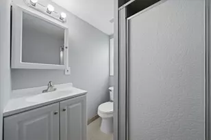 2050 N Kenneth Ave, Chicago, IL 60639 - Photo 27