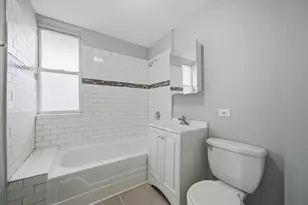 2050 N Kenneth Ave, Chicago, IL 60639 - Photo 9