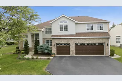 2210 Fieldcrest Drive, Mundelein, IL 60060 - Photo 25