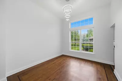 2210 Fieldcrest Drive, Mundelein, IL 60060 - Photo 3