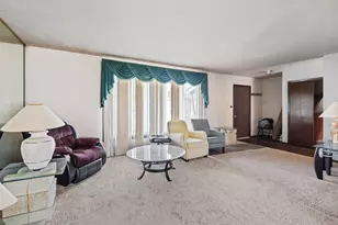 3 Rich Ct, Park Forest, IL 60466 - Photo 5