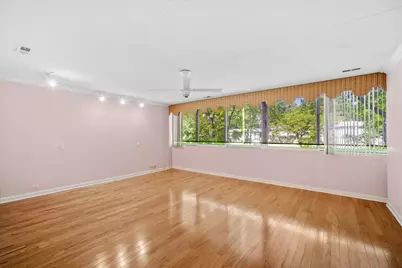 137 Avon Road, Northbrook, IL 60062 - Photo 15