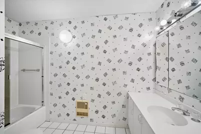 137 Avon Road, Northbrook, IL 60062 - Photo 19