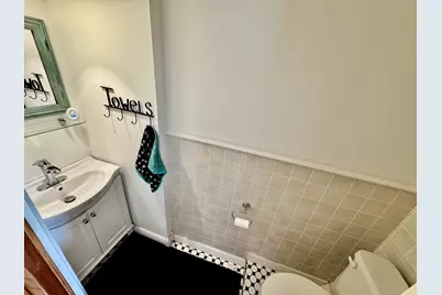 324 S 7th Street, Dekalb, IL 60115 - Photo 11