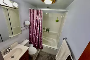 324 S 7th St, Dekalb, IL 60115 - Photo 15