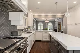 1135 N Kenilworth Ave, Oak Park, IL 60302 - Photo 17