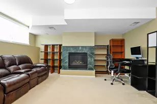 4234 N Kolmar Ave, Chicago, IL 60641 - Photo 17