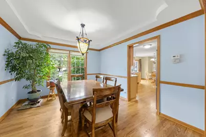 1N145 Glenrise Court, Glen Ellyn, IL 60137 - Photo 7