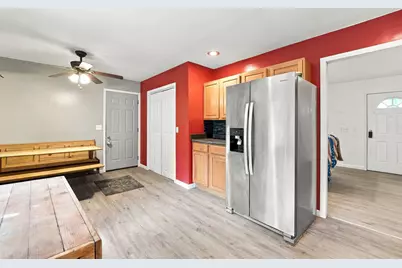 911 W Eureka Street, Braidwood, IL 60408 - Photo 23