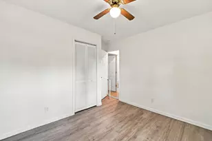 911 W Eureka St, Braidwood, IL 60408 - Photo 13