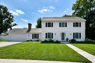 6S370 New Castle Rd, Naperville, IL 60540 - Photo 1