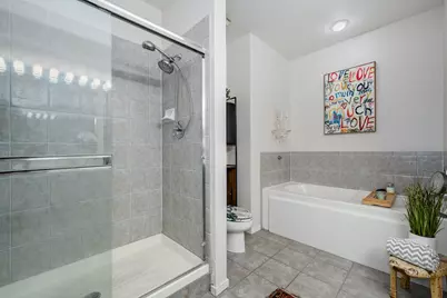 360 W Illinois Avenue #2F, Chicago, IL 60654 - Photo 23