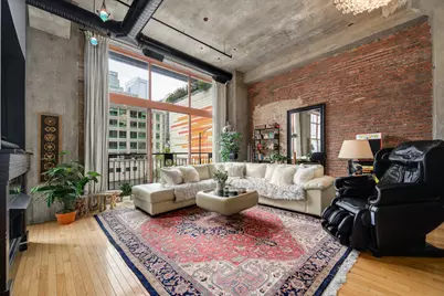 360 W Illinois Avenue #2F, Chicago, IL 60654 - Photo 9
