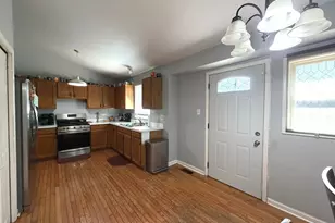 4912 Arquilla Dr, Richton Park, IL 60471 - Photo 5