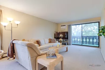 2 Timber Lane #18, Vernon Hills, IL 60061 - Photo 7