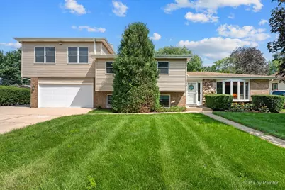 233 S Western Avenue, Bartlett, IL 60103 - Photo 1