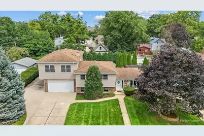 233 S Western Avenue, Bartlett, IL 60103 - Photo 3