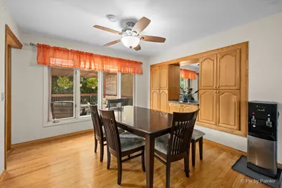233 S Western Avenue, Bartlett, IL 60103 - Photo 7