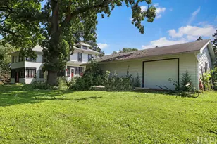25036 W 1st St, Antioch, IL 60002 - Photo 7