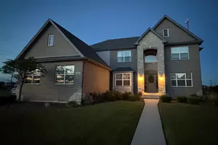 12903 Waterford Dr, Lemont, IL 60439 - Photo 1