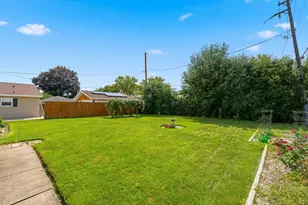 78 S Clarendon Ave, Addison, IL 60101 - Photo 27