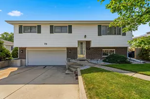 78 S Clarendon Ave, Addison, IL 60101 - Photo 1