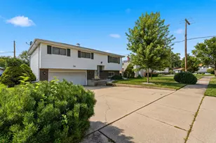 78 S Clarendon Ave, Addison, IL 60101 - Photo 41