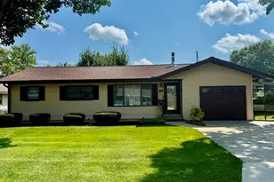1408 23rd St, Peru, IL 61354 - Photo 1