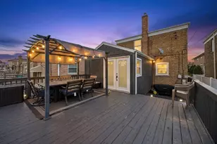 6118 S Austin Ave, Chicago, IL 60638 - Photo 3