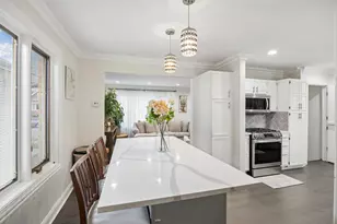 6118 S Austin Ave, Chicago, IL 60638 - Photo 9