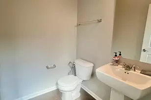 828 Center St, Des Plaines, IL 60016 - Photo 11