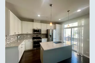 828 Center Street, Des Plaines, IL 60016 - Photo 7