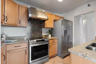 401 E Ontario St, Chicago, IL 60611 - Photo 9
