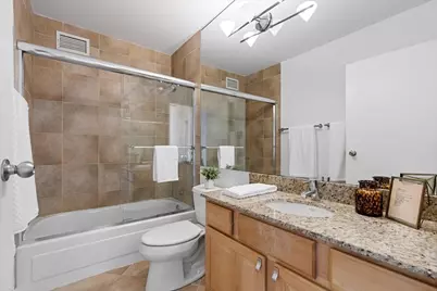 401 E Ontario Street #2609, Chicago, IL 60611 - Photo 21