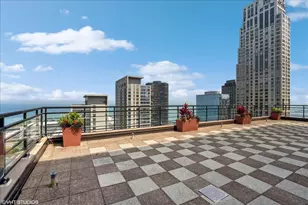 401 E Ontario St, Chicago, IL 60611 - Photo 27