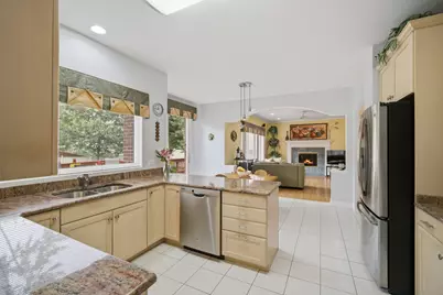 9254 Nagle Avenue, Morton Grove, IL 60053 - Photo 7