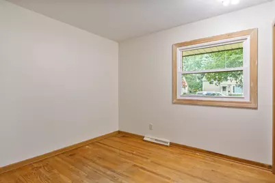 4715 Cleveland Avenue, Rockford, IL 61108 - Photo 29