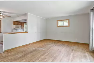 4715 Cleveland Avenue, Rockford, IL 61108 - Photo 13