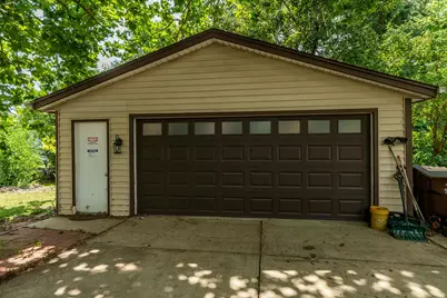 4715 Cleveland Avenue, Rockford, IL 61108 - Photo 9